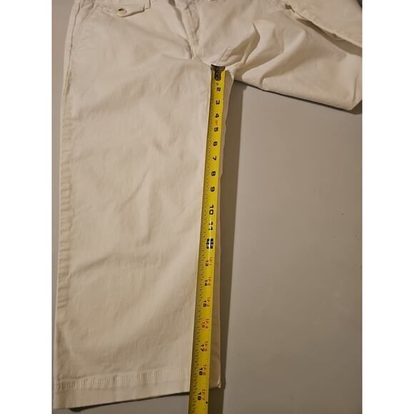 Woman's Dockers size 8 white Capri Pants - Picture 7 of 8